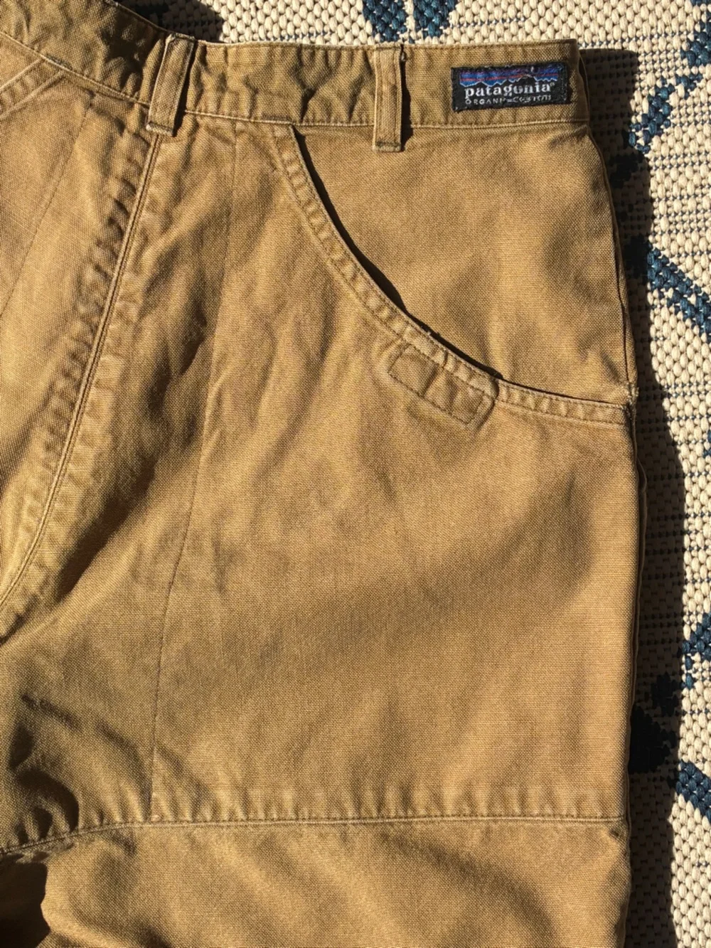 Patagonia VINTAGE Stand Up Shorts - Earth Tone - 26" Waist - Organic Cotton - Picture 4 of 9